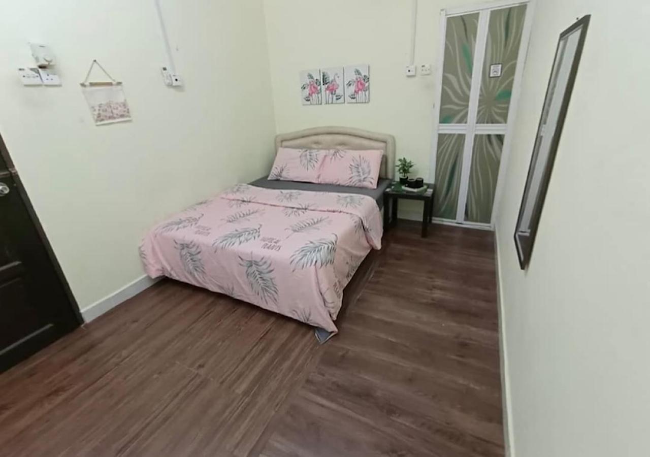 Roomstay Kuala Nerus Gated Parking - 6M To Beach & 15M To Drawbridge Kuala Terengganu Dış mekan fotoğraf