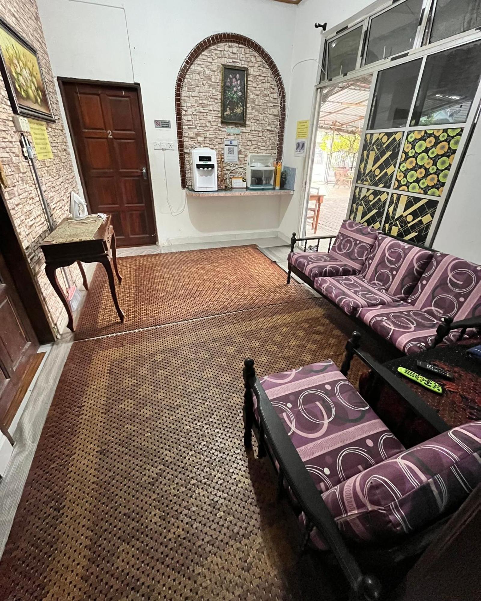 Roomstay Kuala Nerus Gated Parking - 6M To Beach & 15M To Drawbridge Kuala Terengganu Dış mekan fotoğraf